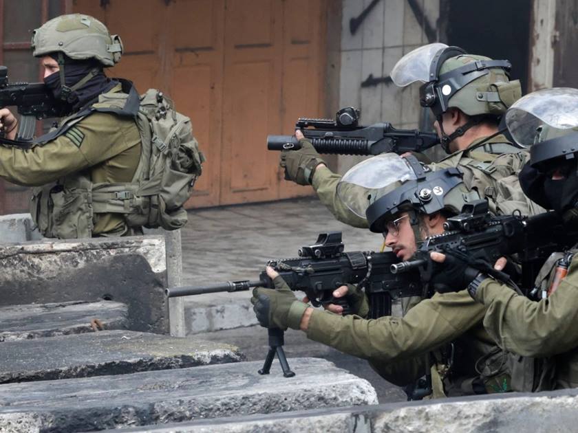 إصابة 6 فلسطينيين برصاص قوات الاحتلال .. واعتقال 7 بالضفة