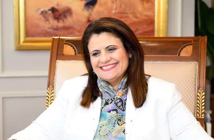 سريان الإقامة.. شرط الحصول على السيارة