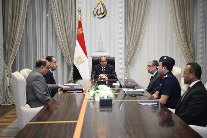 الرئيس يتابع تطورات الموقف التنفيذي للمشروع العملاق "مستقبل مصر