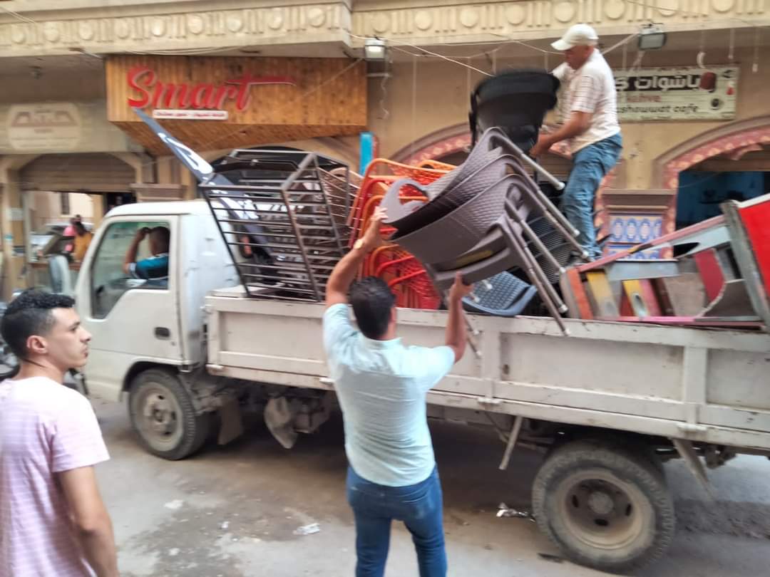 رفع 724 إشغال طريق بمراكز البحيرة