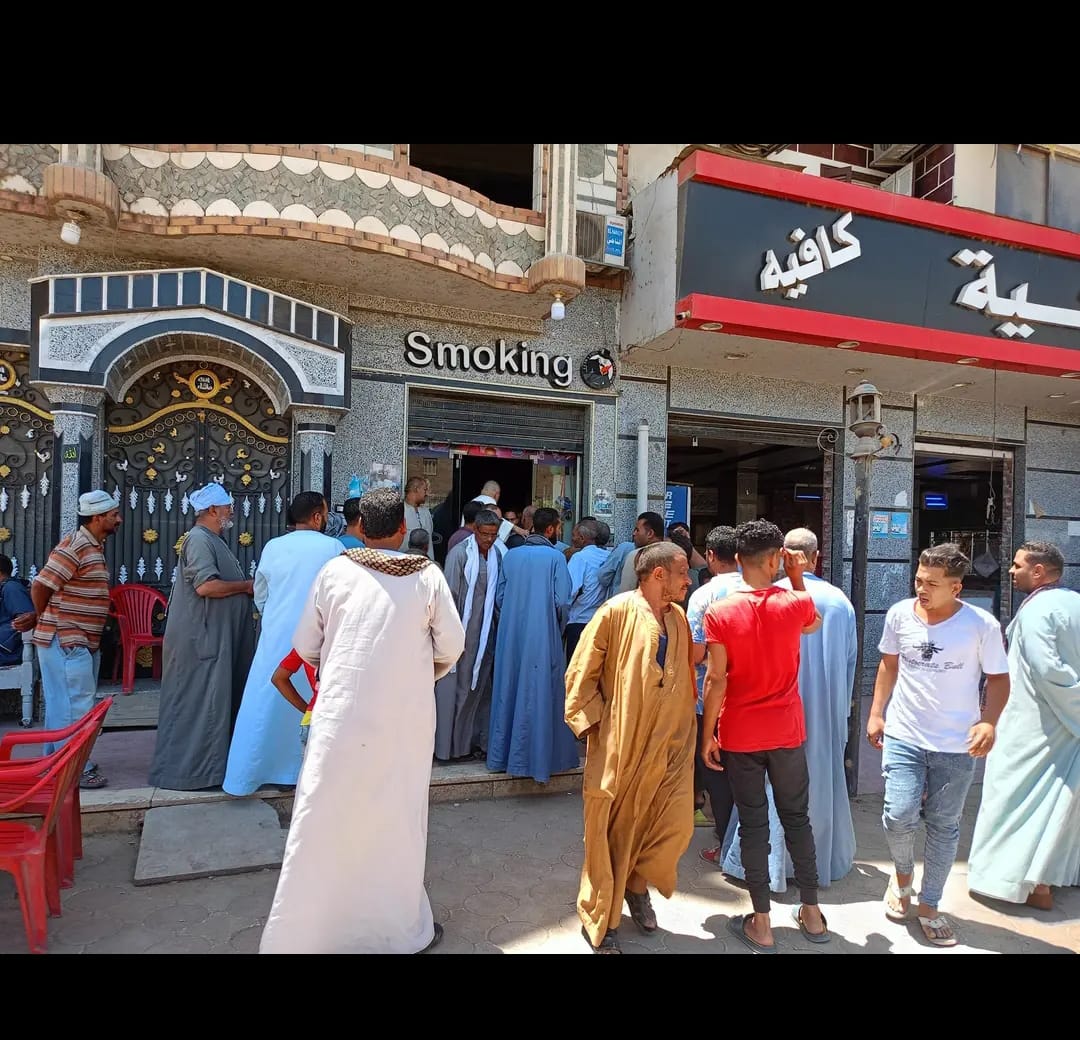 "البيع بالسعر الرسمي".. مبادرة لتموين أسيوط لمواجهة غلاء السجائر