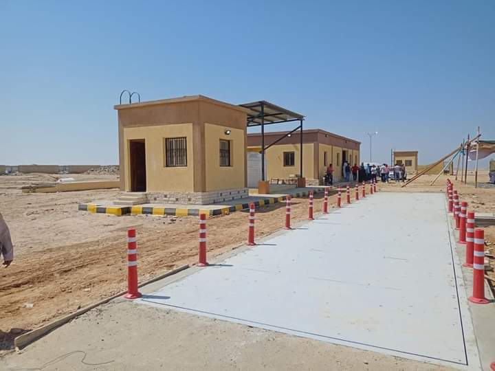 تسليم محطة الفرز الأولي والمدفن الصحى الآمن لمدينة الطور