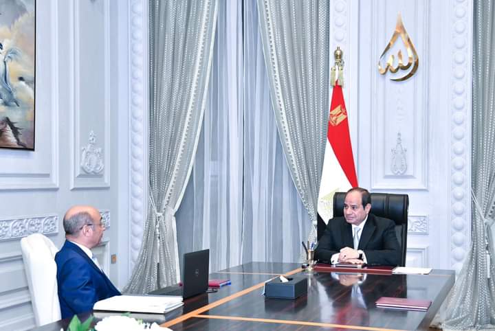 إستخدام أحدث الوسائل والتقنيات الإلكترونية والتكنولوجية بمنظومة عمل المحاكم وإجراءات التقاضى