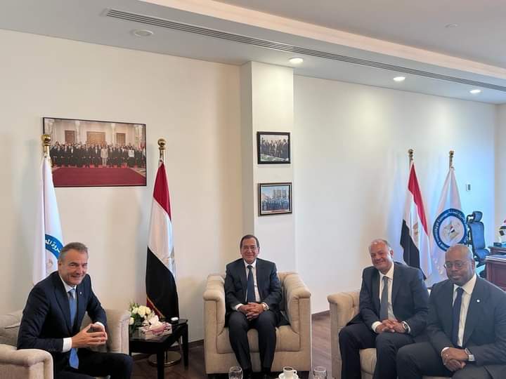 حفر ٤ آبار استكشافية جديدة للغاز الطبيعى..بالتعاون مع بريتش بتروليوم