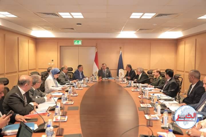 وزير السياحة يترأس اجتماع الأعلى للآثار