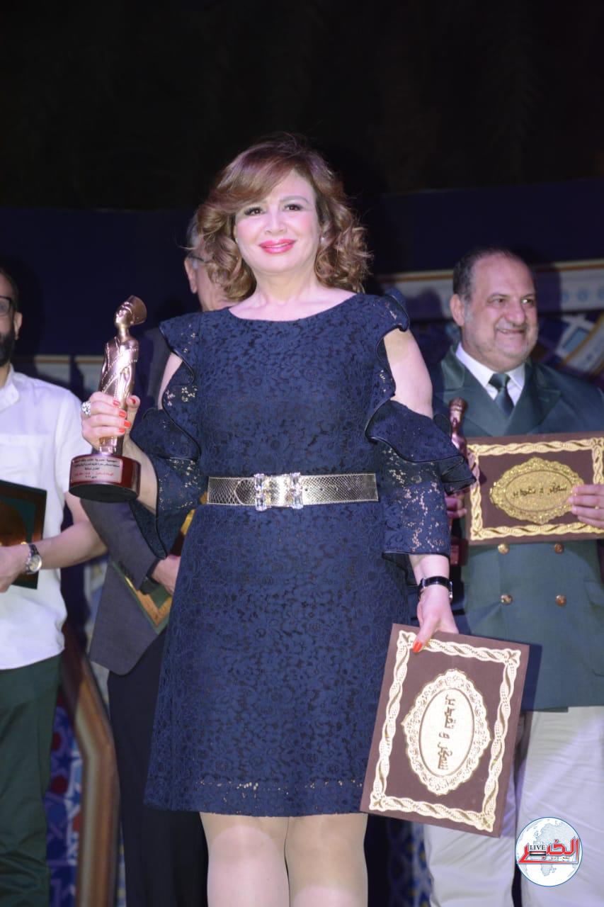 إلهام شاهين..رئيس شرف مهرجان الإسكندرية 