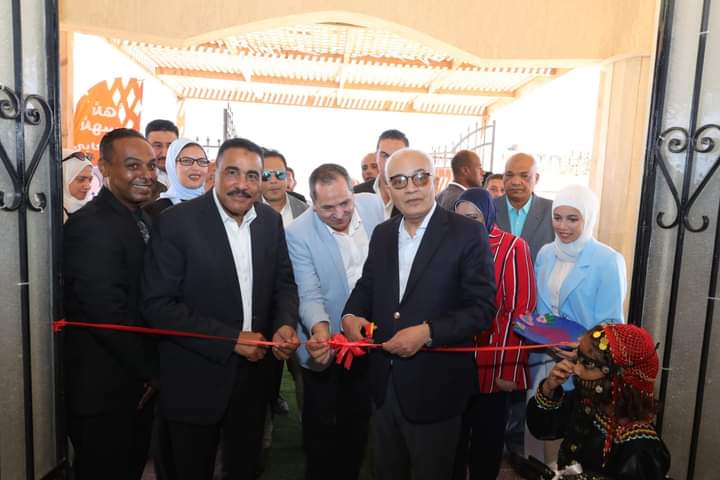 وضع حجر أساس مجمع المدارس الريفية بمطروح ..وافتتاح المدرسة المصرية اليابانية