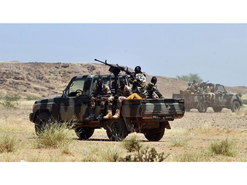 مقتل 12 جندياً .. في كمين لمسلحين جنوبي غرب النيجر