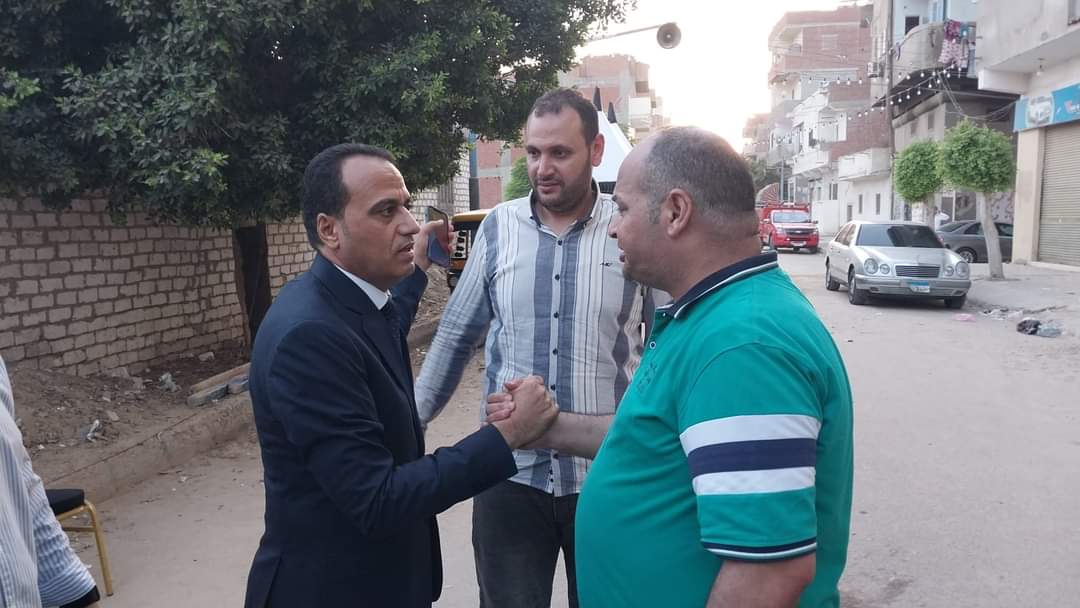 المحاسب ممدوح جاب الله .. يقدم واجب العزاء لعائلات الشربتلي