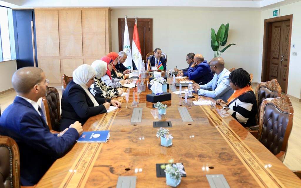 رئيس التنظيم والإدارة يبحث مع وفد دولة نامبيا التعاون المشترك