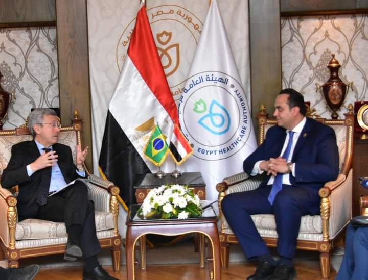 السبكى يبحث مع سفير البرازيل التعاون فى الرعاية الصحية وتبادل الخبرات الطبية والتكنولوجية والعلمية
