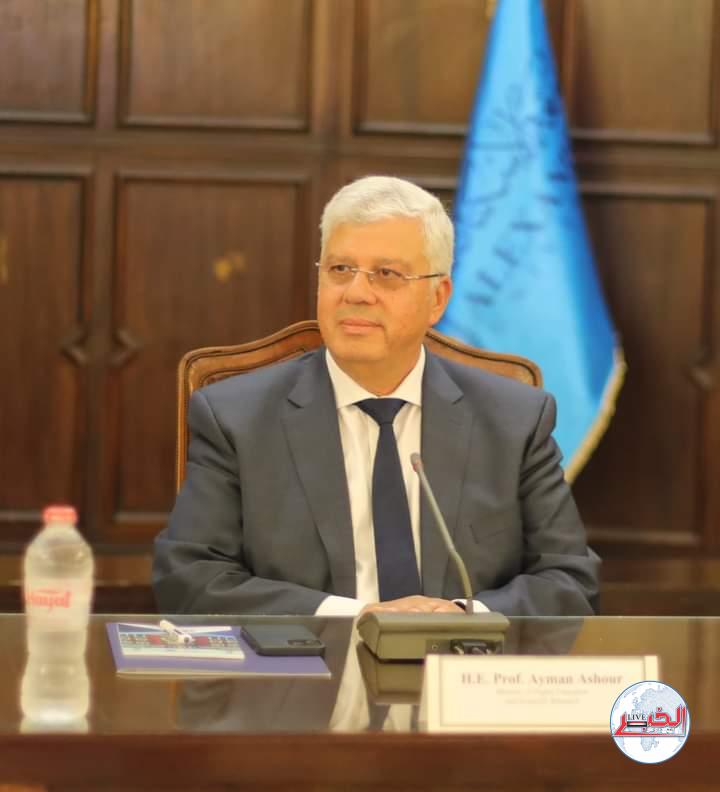 فتح باب التقدم لبرامج تدريبية بالتعاون مع شركة أمازون في مجال الحوسبة السحابية والشبكات وتحليل البيانات