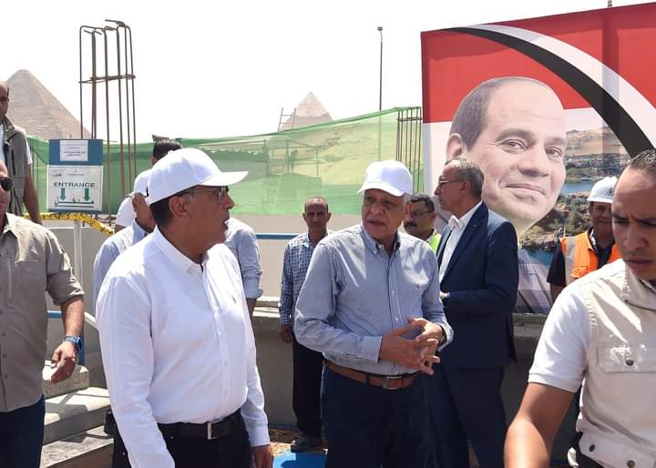 رئيس الوزراء يتفقد أعمال أولى مراحل الخط الرابع لمترو الأنفاق  