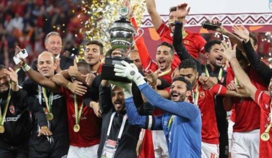 من يتوج بكأس السوبر الإفريقى.. الأهلى أم إتحاد العاصمة الجزائرى