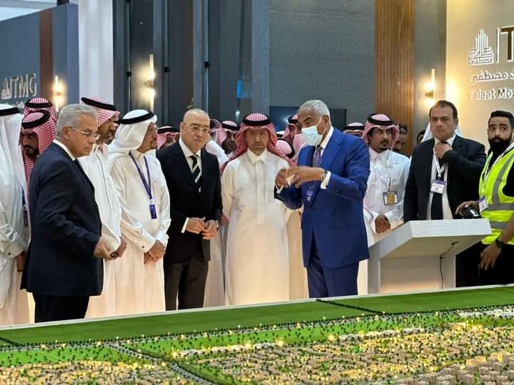 وزير الإسكان يشارك فى افتتاح معرض "سيتي سكيب" بالعاصمة السعودية الرياض