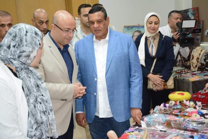 منتجات يدوية وتراثية بمعرض "أيادي مصر"ببنى سويف 