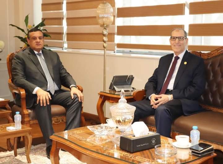 تعاون مشترك بين التنمية المحلية والنيابة الإدارية