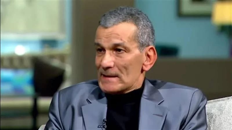 نقل الفنان محمد فريد للمستشفى..وابنته تطلب من الجمهور الدعاء