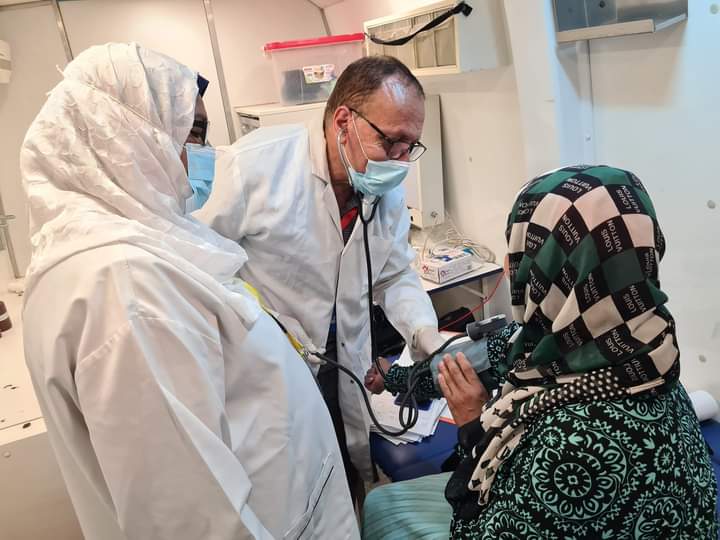 قافلة طبية فى مختلف التخصصات عالجت أهالى كوم الفرج بأبوالمطامير..بالمجان 