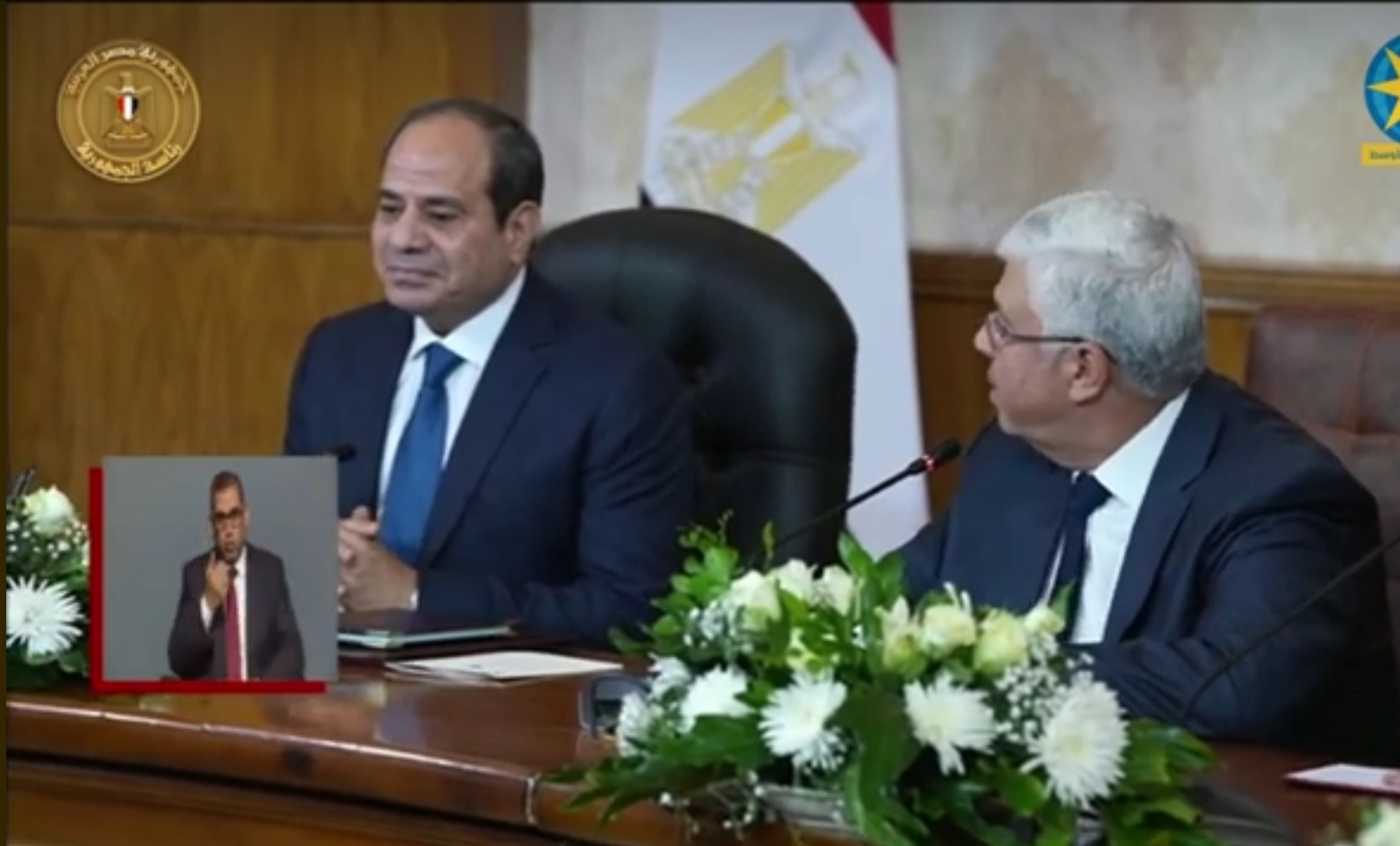 الرئيس يجتمع بأعضاء "الأعلى للجامعات"