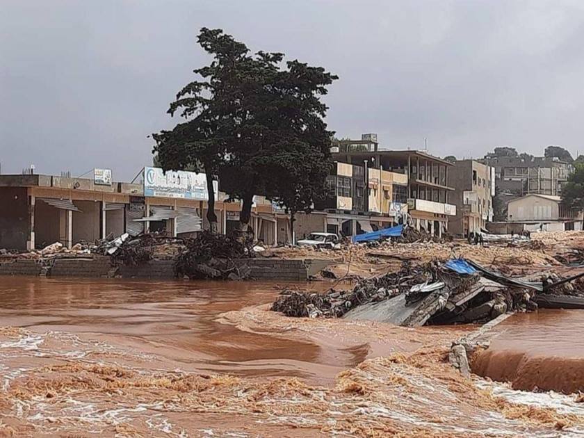خطر انتشار الأوبئة .. يهدد أهالي درنة الليبية