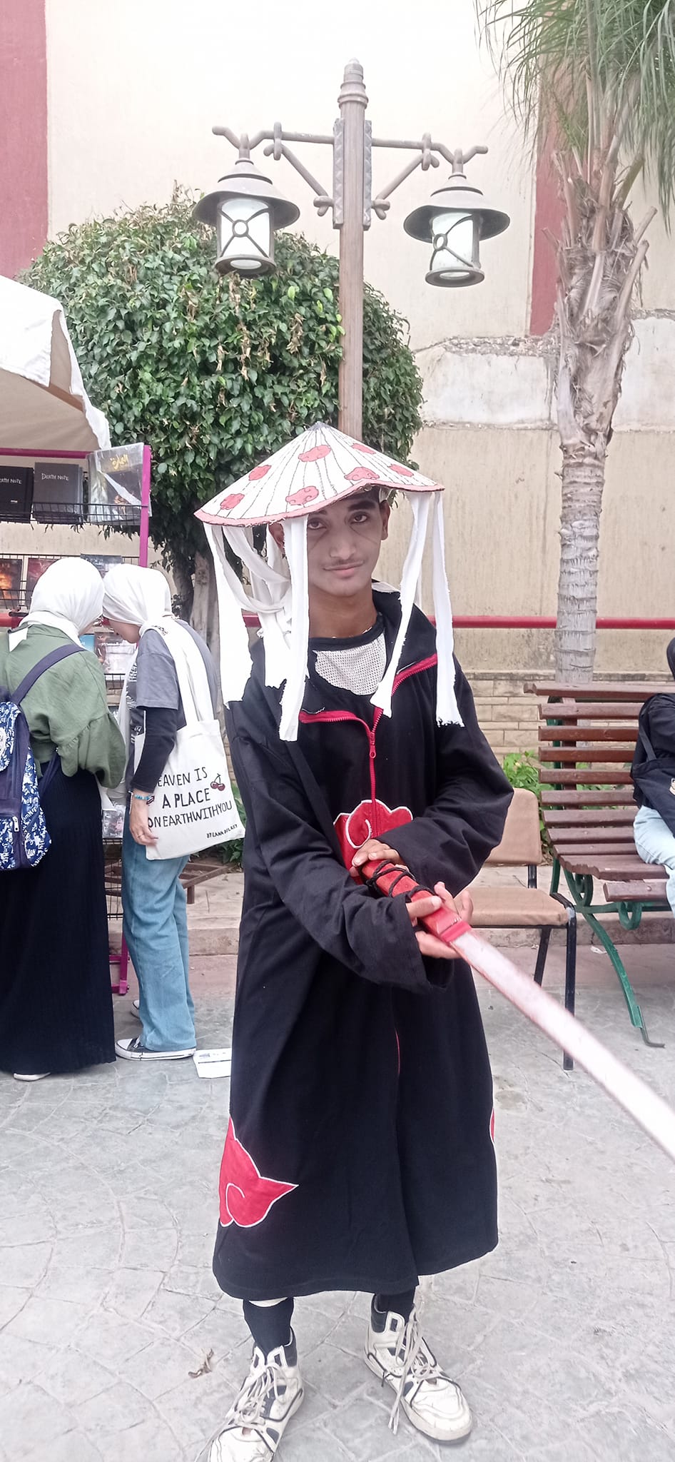 نبيل فكري يكتب: الياباني «أبو جريدة نخل» .. ومعارض «القصاري» و«أشجار الفيكس» !