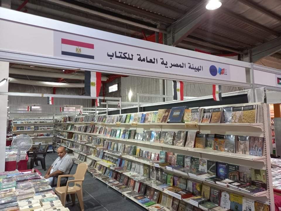 جناح مصر فى معرض عمان الدولي للكتاب 2023.. زحام وشراء منقطع النظير