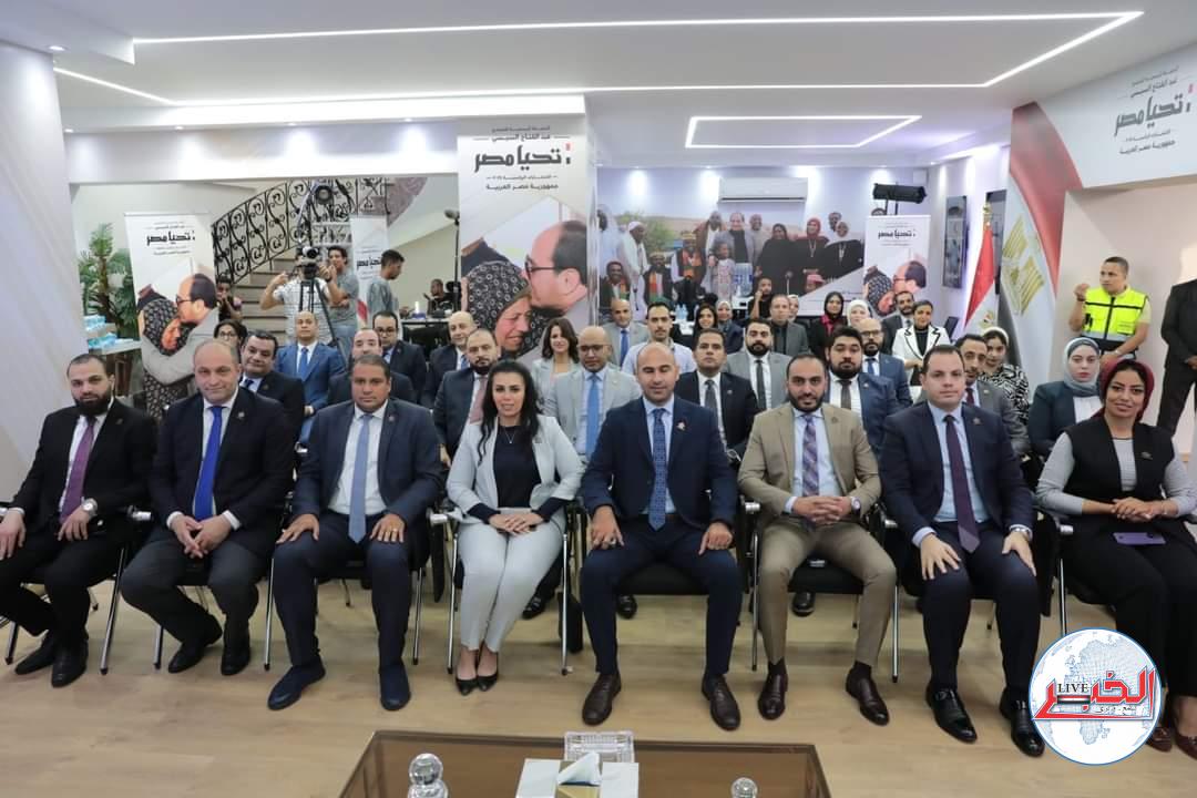 الحملة الرسمية للمرشح عبد الفتاح السيسي تستقبل تنسيقية شباب الأحزاب والسياسيين