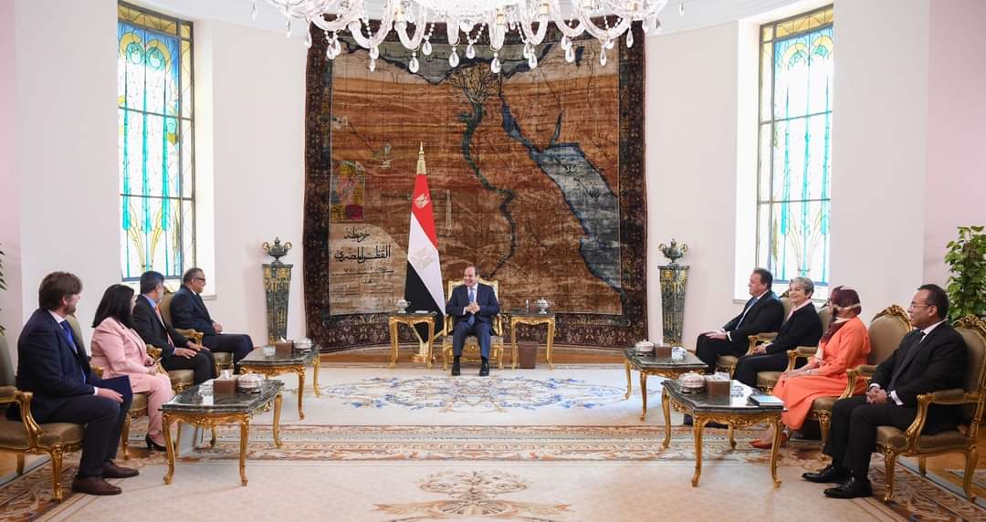 الرئيس يشكر منظمة الصحة العالمية لدعمها المخلص لمصر