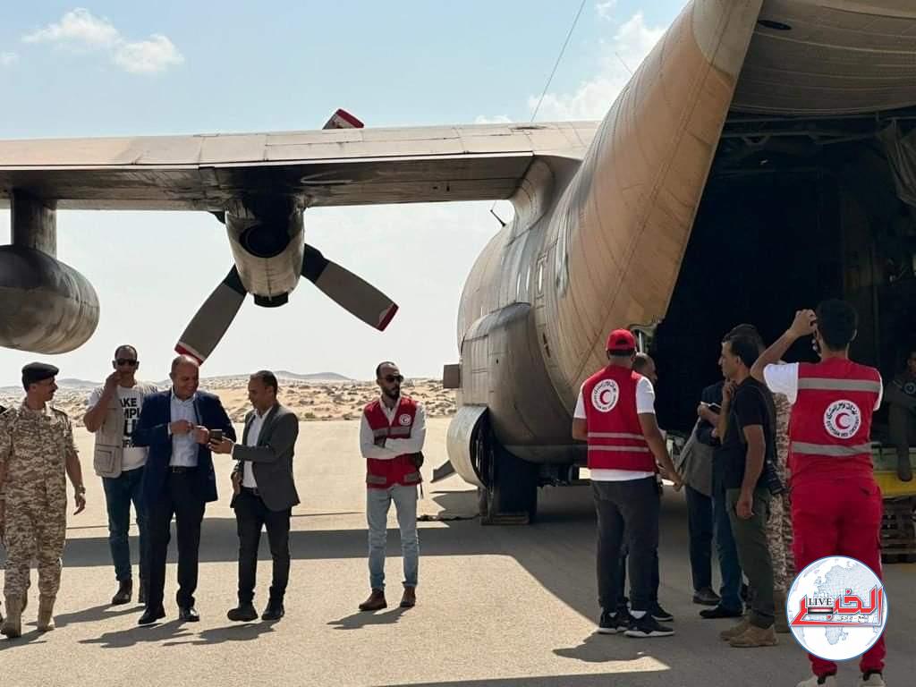 الهلال الأحمر المصرى يستقبل مساعدات من الأردن