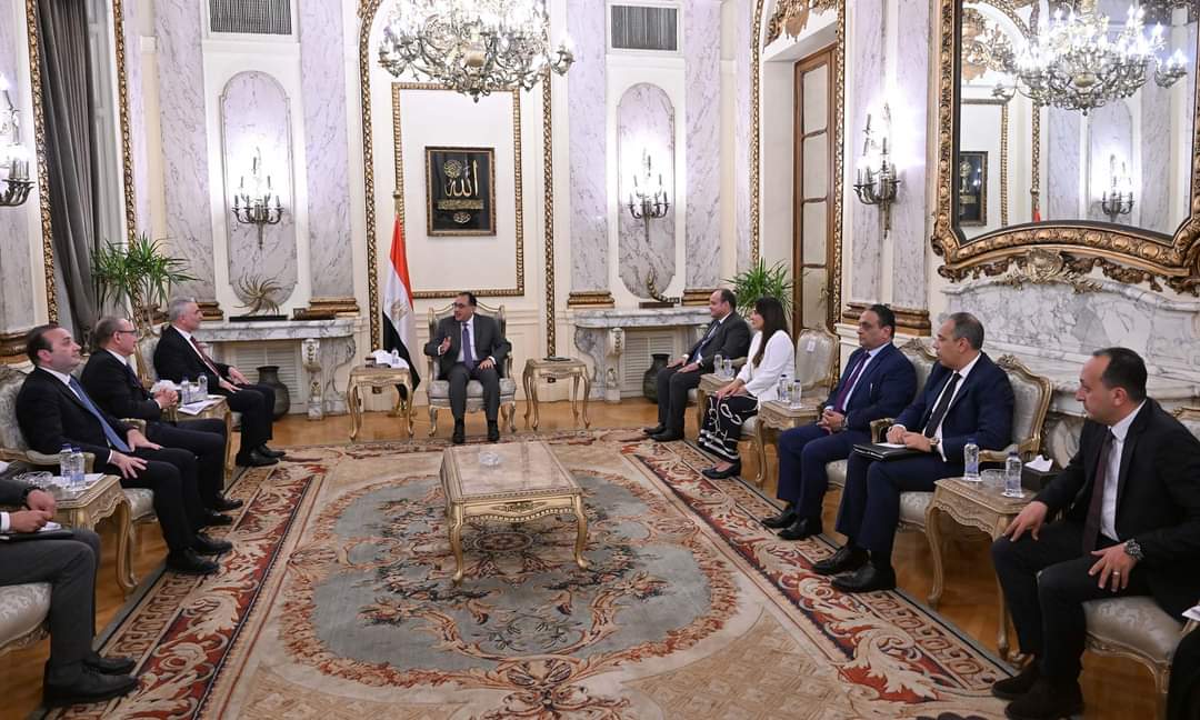 رئيس الوزراء يبحث مع وزير التجارة التركى تعزيز العلاقات التجارية والإستثمارية