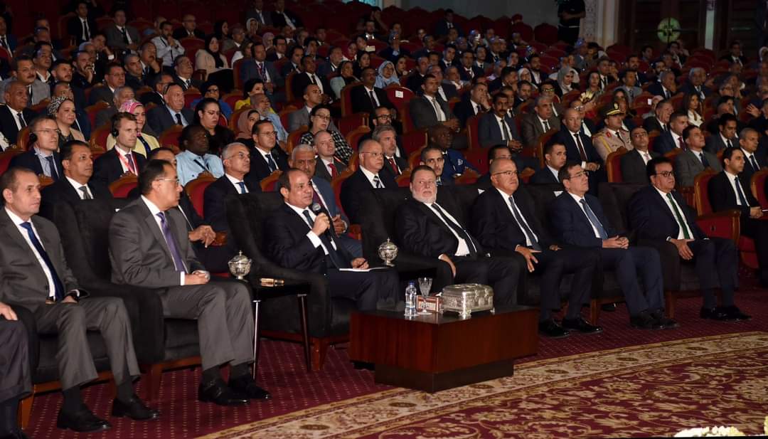 الرئيس : اطمئنوا ولا تقلقوا .. مصر قوية