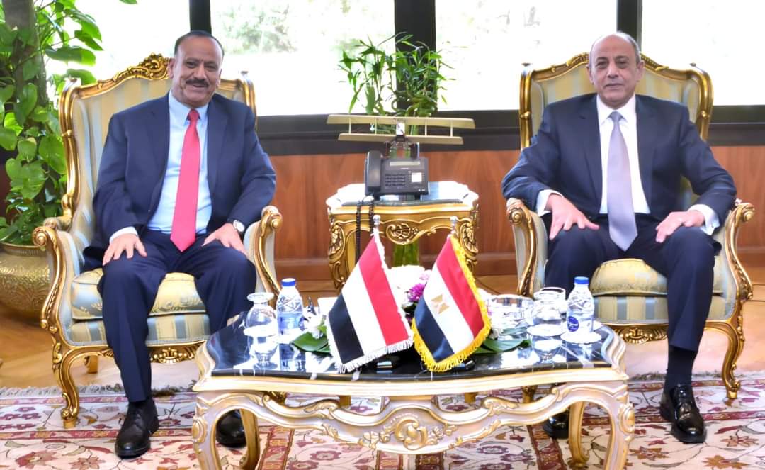 تأهيل وتدريب الكوادر اليمنية فى الطيران