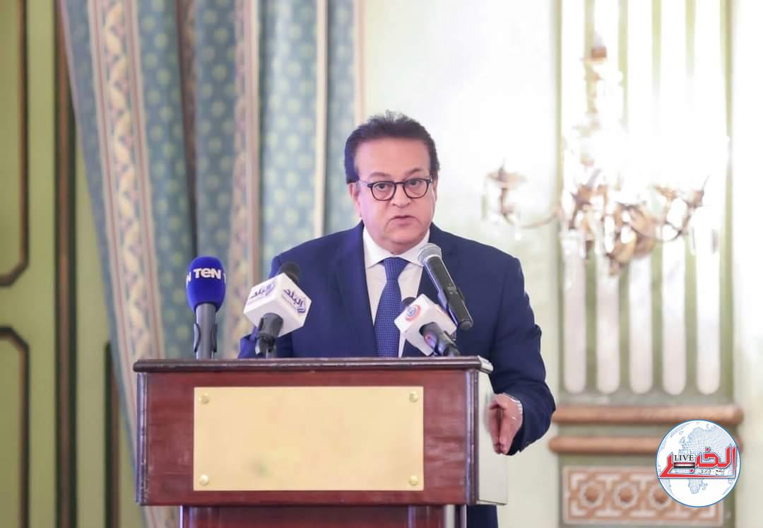 وزير الصحة يشهد إطلاق خارطة الطريق للحد من السمنة بمصر