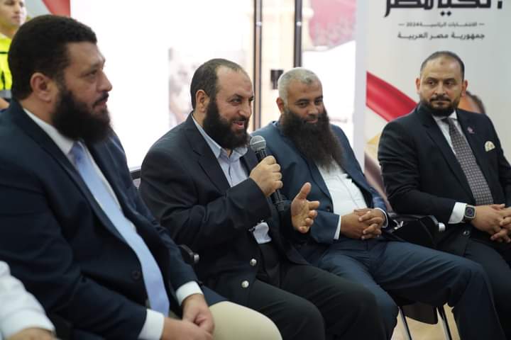 الحملة الرسمية للمرشح الرئاسي عبد الفتاح السيسي تستقبل وفداً من حزب النور