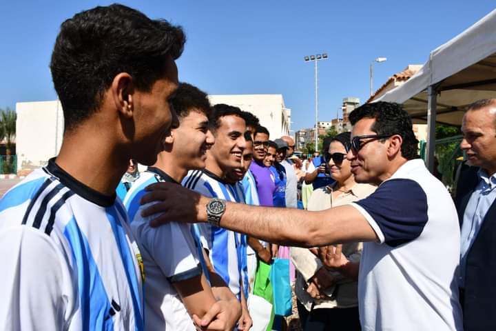 وزير الشباب يشهد اللقاء الختامى المجمع لمراكز تدريب"ها أنا أحقق ذاتى" للأطفال الأيتام