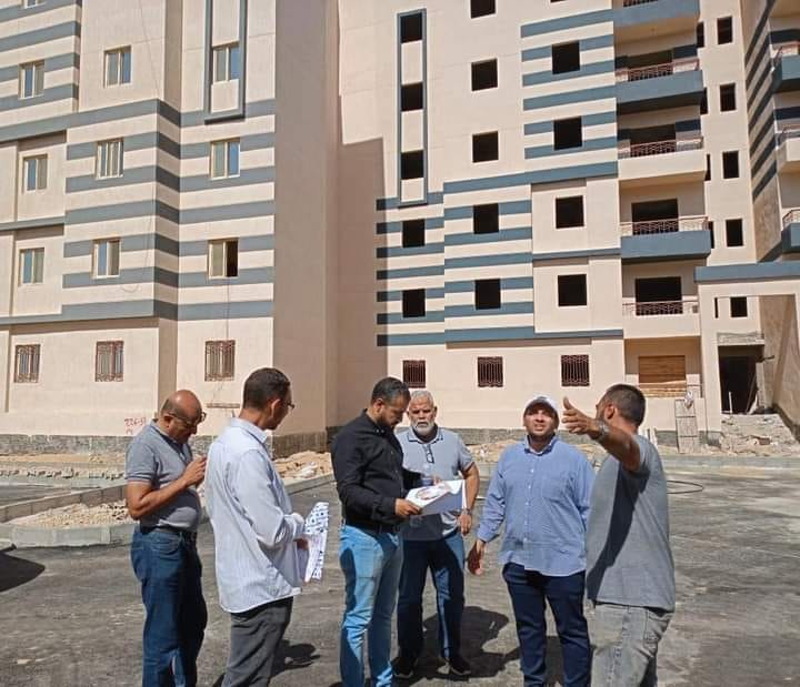 وزير الإسكان يتابع أعمال مشروعات المبادرة الرئاسية"سكن كل المصريين" بأكتوبر الجديدة