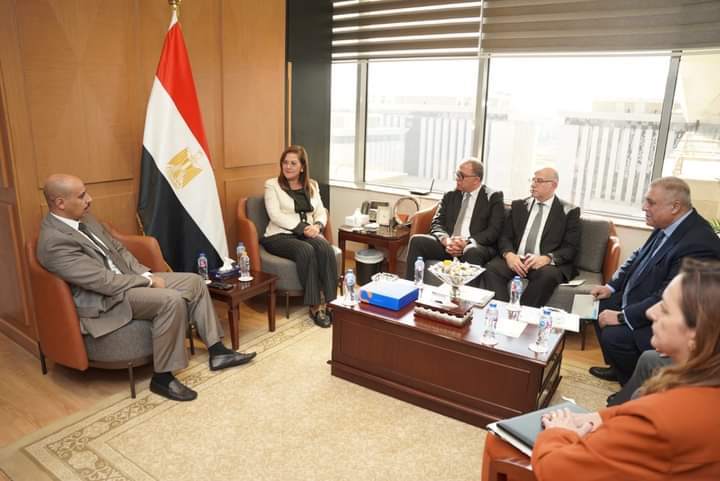 وزيرة التخطيط تبحث مع المدير العام للمعهد العربى للتخطيط بالكويت تعزيز سبل التعاون