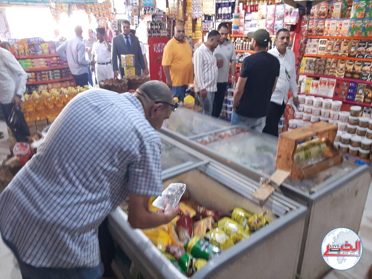 أدوية مجهولة المصدر وصيدليات بيطرية بدون ترخيص .. في حملة تموينية بالبحيرة