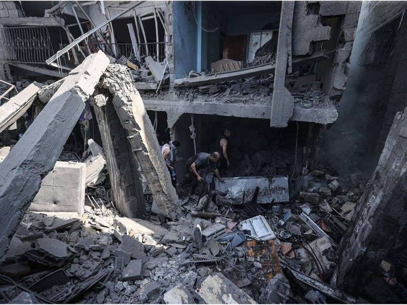 الصحة العالمية: تقديرات بوجود 1000 شخص تحت الأنقاض .. في غزة