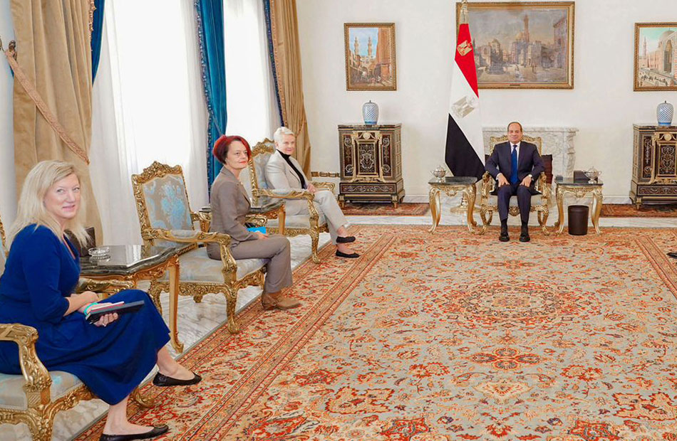 الرئيس السيسي .. يعرب عن قلق مصر البالغ من تدهور الأوضاع في غزة