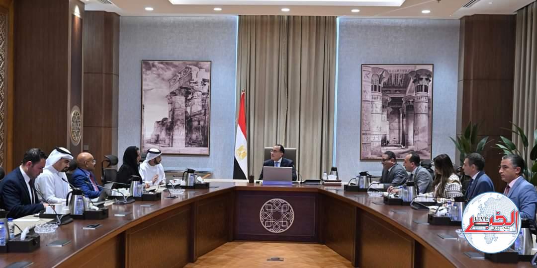 مدبولى يجدد ترحيبه بضخ استثمارات إماراتية جديدة فى مختلف القطاعات التنموية بمصر