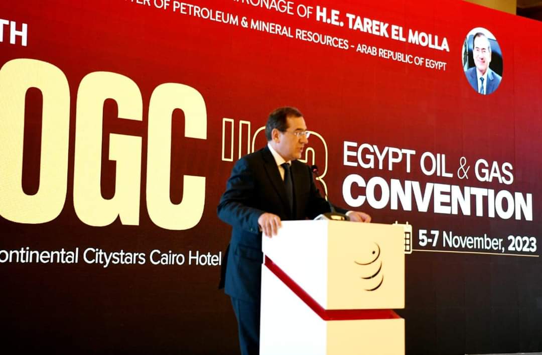وزير البترول: مستمرون في إتاحة فرص النمو المستدام كمحرك رئيسى للاقتصاد المصرى 