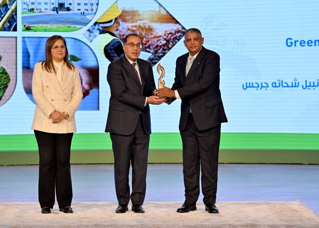 مدبولى يكرم 18 مشروعًا فائزاً ضمن المبادرة الوطنية للمشروعات الخضراء الذكية
