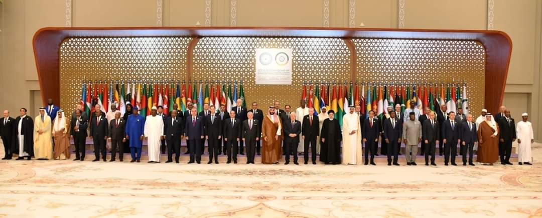 أعضاء بالنواب والشيوخ : الرئيس كشف إزدواجية المجتمع الدولى واختلال المنطق السليم في التعامل مع القضايا الإنسانية