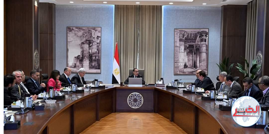 رئيس الوزراء : ضرورة الإنتهاء من أعمال تطوير الطريق الدائرى وتحسين صورته البصرية