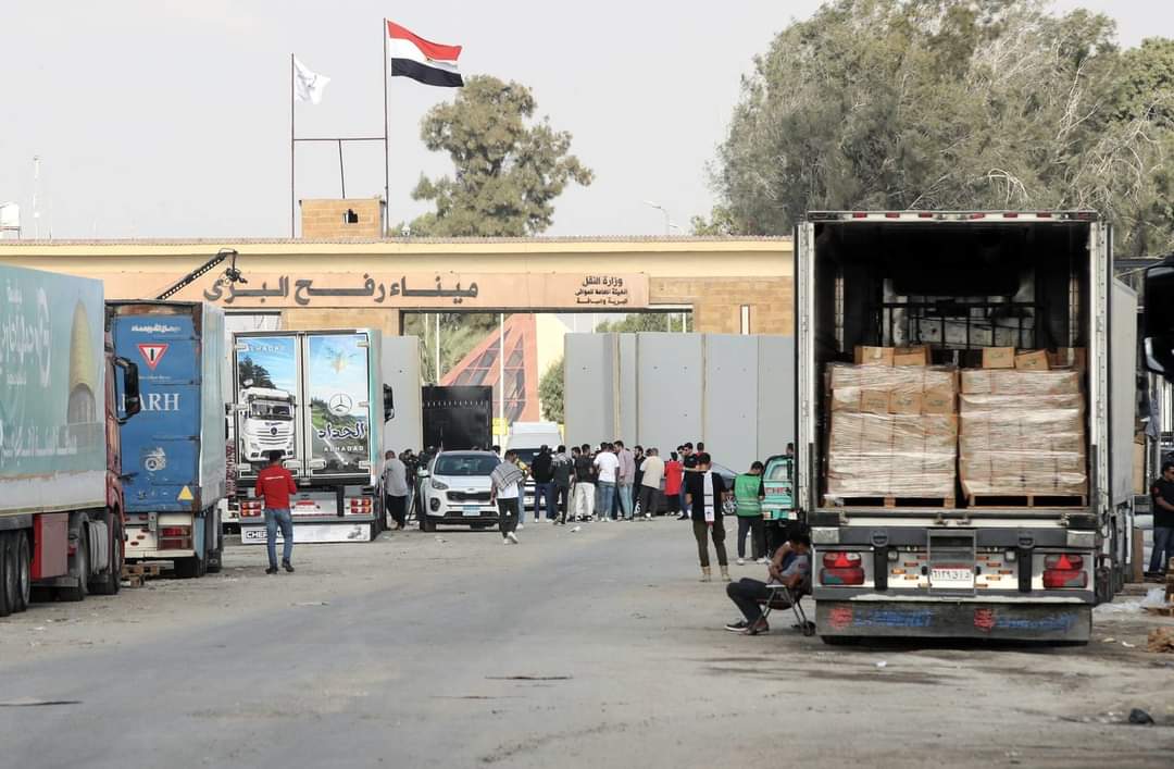 مصر تواصل جهودها لإيصال المساعدات الإنسانية إلى قطاع غزة