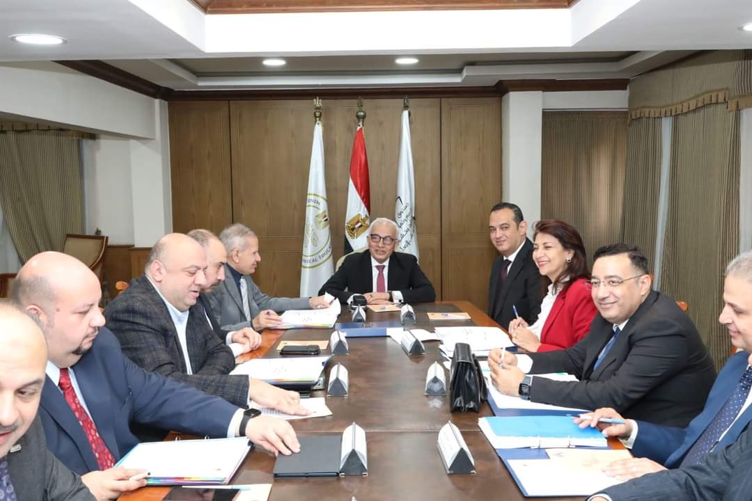 التربية والتعليم: استغلال الموازنة المتاحة بصندوق دعم المشروعات لتطوير العملية التعليمية