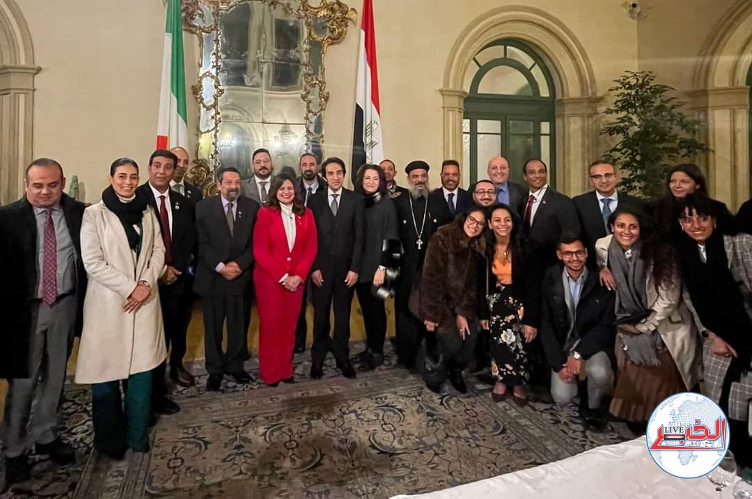 وزيرة الهجرة تلتقى الجالية المصرية بروما لحثهم على المشاركة فى الانتخابات الرئاسية