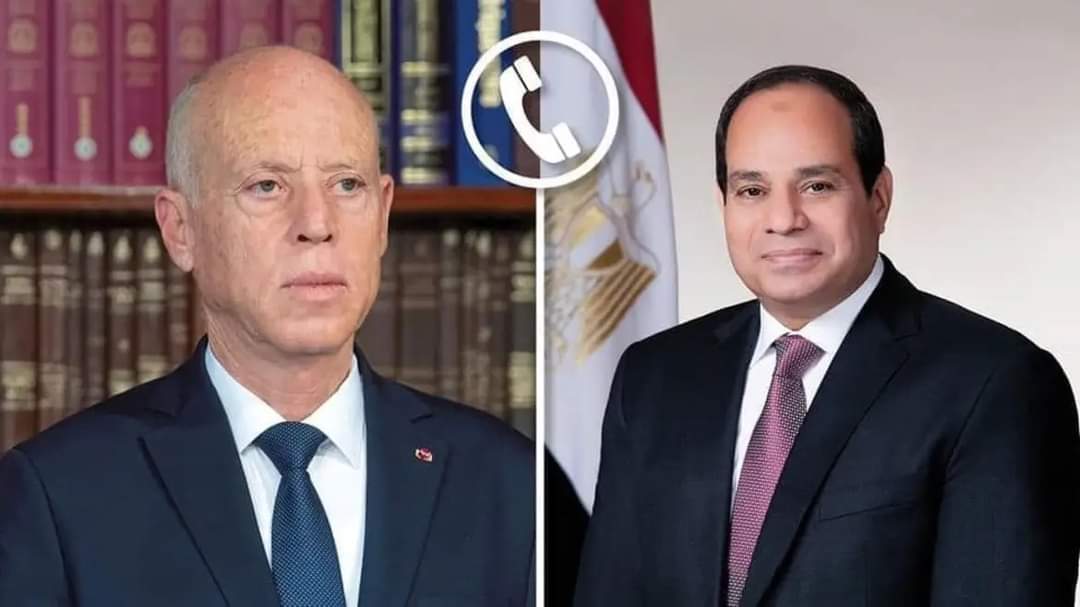 الرئيس بحث مع نظيره التونسى الوقف الدائم لإطلاق النار فى غزة